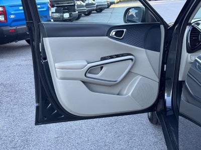 2023 Kia Soul EX