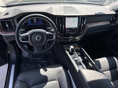 2024 Volvo XC60 B5 Plus Dark Theme